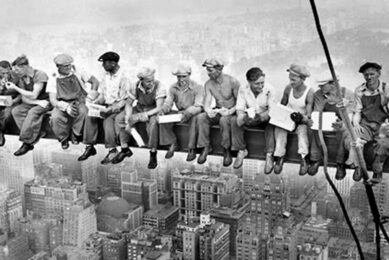 Daredevils of the Sky: Construction Heroes on Skyscrapers | Discover the World's Most Iconic Skyscrapers: Architecture, Design, and Innovation