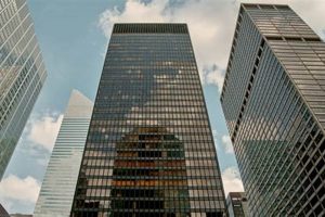 Impressive Skyward Views: Captivating Photos of Towering Skyscrapers | Discover the World's Most Iconic Skyscrapers: Architecture, Design, and Innovation