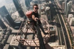 Watch Daredevil's Breathtaking Fall From Skyscraper | Daredevil Stunt Gone Wrong | Discover the World's Most Iconic Skyscrapers: Architecture, Design, and Innovation